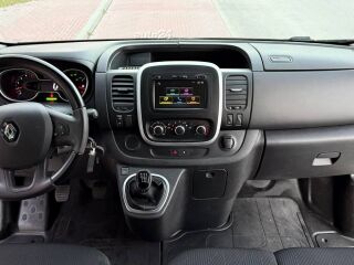Renault Trafic Passenger Long GREY 2.0 88kW