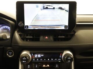 Toyota RAV4 Luxury Comfort Pakett 131kW