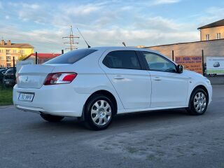 Peugeot 301 1.2 R3 53kW