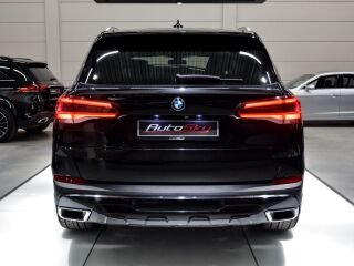 BMW X5 xDrive30d M-Pakett 3.0 210kW