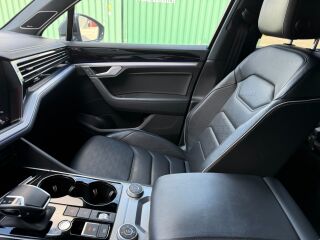 Volkswagen Touareg E-Hybrid Elegance 3.0 V6 280kW