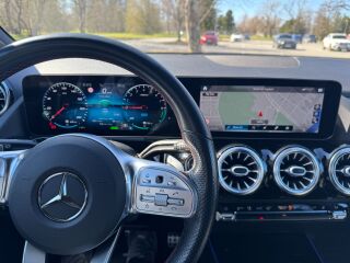 Mercedes-Benz GLA 250 250E AMG Plug-in Hybrid 1.3 118kW