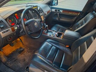 Volkswagen Touareg 2.5 128kW