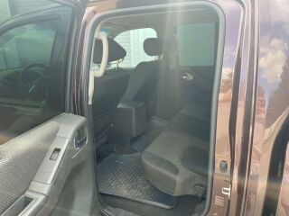 Nissan Navara 2.5 140кВ