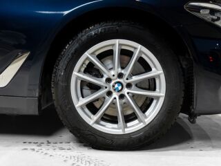 BMW 520 xDrive 2.0 140kW