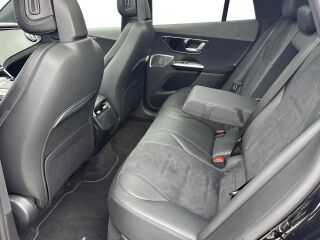 Mercedes-Benz EQE SUV 350+ 4matic AMG pakett 215kW