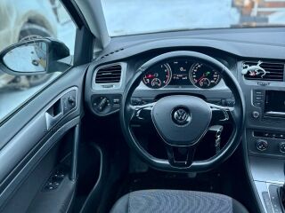 Volkswagen Golf TSI 1.2 TSI 77kW