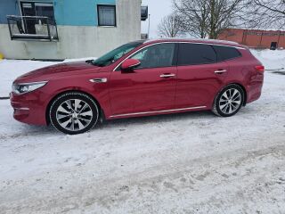 Kia Optima 1.7 104kW