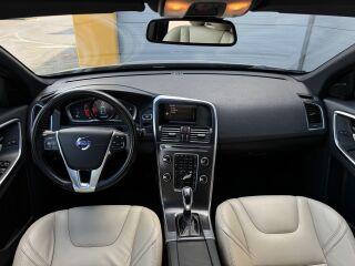 Volvo XC60 SUMMUM AWD   + 2.4 158kW