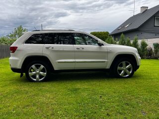 Jeep Grand Cherokee Overland 3.0 CRD 177кВ