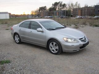 Honda Legend 3.5 V6 LPG 217kW