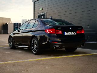 BMW 520 M-Sportpakett Shadowline xDrive 2.0 B47 140kW