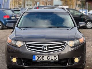 Honda Accord 2.2 110kW