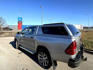 Toyota Hilux 2.4 110kW
