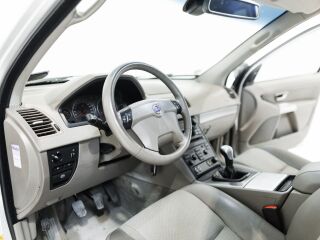 Volvo XC90 Facelift Comfort Plus AWD 2.4 136kW
