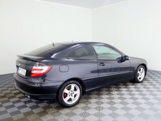 Mercedes-Benz C 220 Luxury 2.2 CDI 105кВ