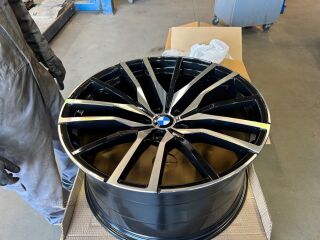 BMW X5 M50 3.0 280кВ