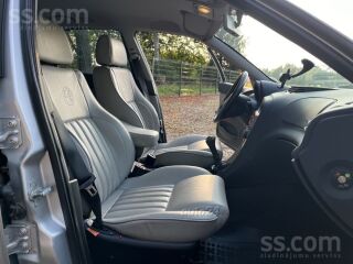 Alfa Romeo 145 1.6