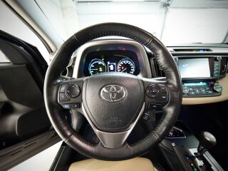 Toyota RAV4 Hybrid Premium 4W 2.5 114кВ
