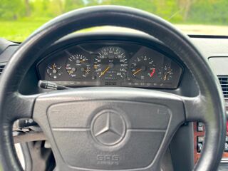 Mercedes-Benz S 320 3.2 170kW