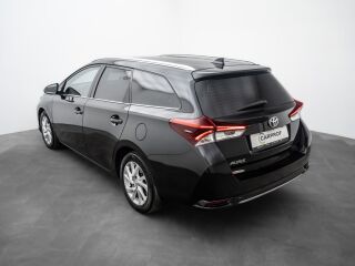 Toyota Auris 1.6 97kW