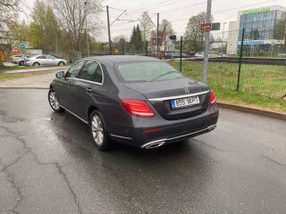 Mercedes-Benz E 220 2.0 143kW
