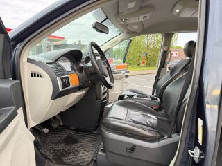Chrysler Grand Voyager Platinum Stow&Go Limited Edition 2.8 120kW