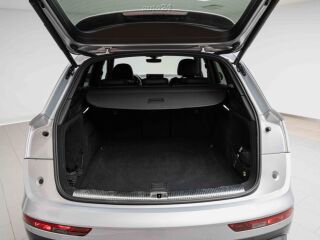 Audi Q5 S-Line quattro MHEV 2.0 150кВ