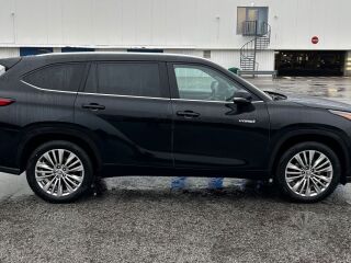 Toyota Highlander Executive 2.5 140kW