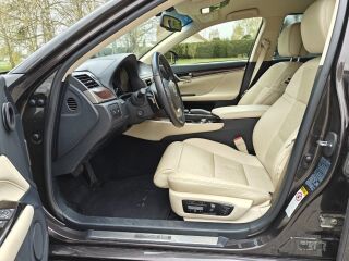 Lexus GS 450h 3.5 215kW