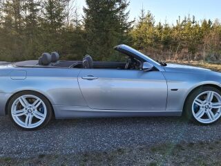 BMW 325 3.0 145kW
