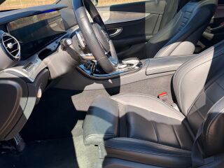 Mercedes-Benz E 300 AMG Night Package 2.0 143kW