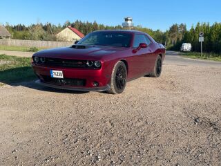 Dodge Challenger 6.4 362kW