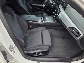BMW 520 d xDrive M Pakett 2.0 140kW