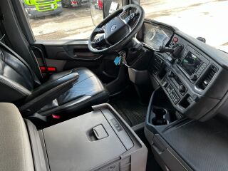 Scania R580 B6X2NB 16.0 V8 427kW