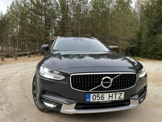 Volvo V90 Cross Country 2.0 140kW