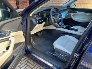 Audi Q8 e-tron 55 quattro S line Exclusive 300kW