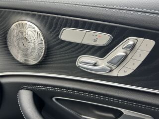 Mercedes-Benz E 300 de AMG 4matic Night Packet MY22 2.0 225kW