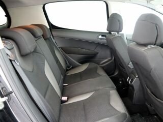 Peugeot 308 Elegance 2.0 HDi 100kW