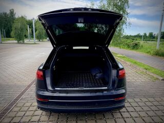 Audi Q8 50 Black Plus Facelift 3.0 MHEV 210kW