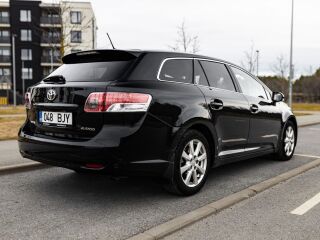 Toyota Avensis 2.2 110kW