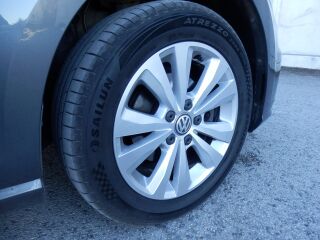 Volkswagen Golf 1.0 81kW