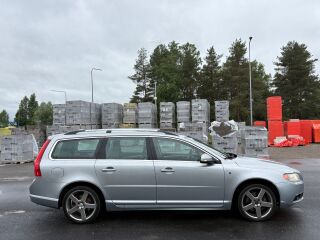 Volvo V70 Ocean Race 2.4 D5 136kW