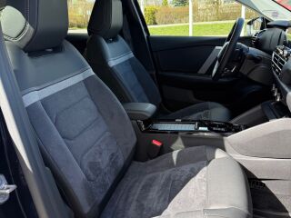Citroen C4 Shine Pack 1.2 Hybrid 100kW