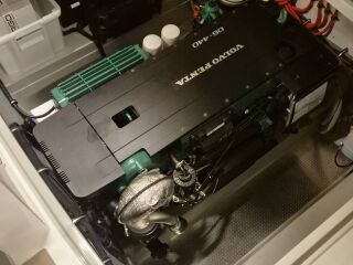Sargo 31 + Volvo Penta D6-440 DPI