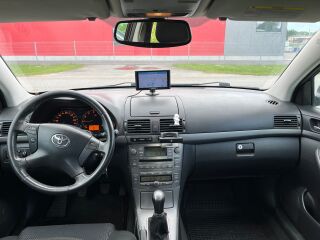 Toyota Avensis 1.8 95kW
