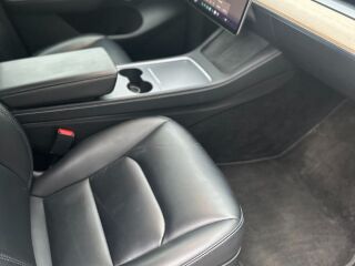 Tesla Model Y Long Range AWD 258kW
