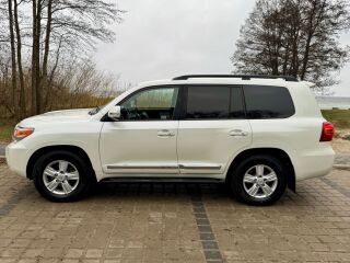 Toyota Land Cruiser V8 Excutive 4.5 V8 200kW