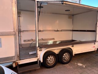 Peugeot Boxer kaubik-kiosk-foodtruck 2.8 94kW