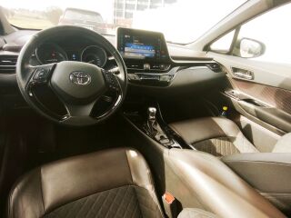 Toyota C-HR Luxury 1.8 72kW